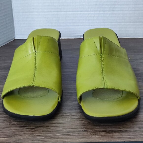 Denver Hayes Brazil 2" High Heel Slide Sandals Size 8 green Flat Slip On… - Picture 3 of 14